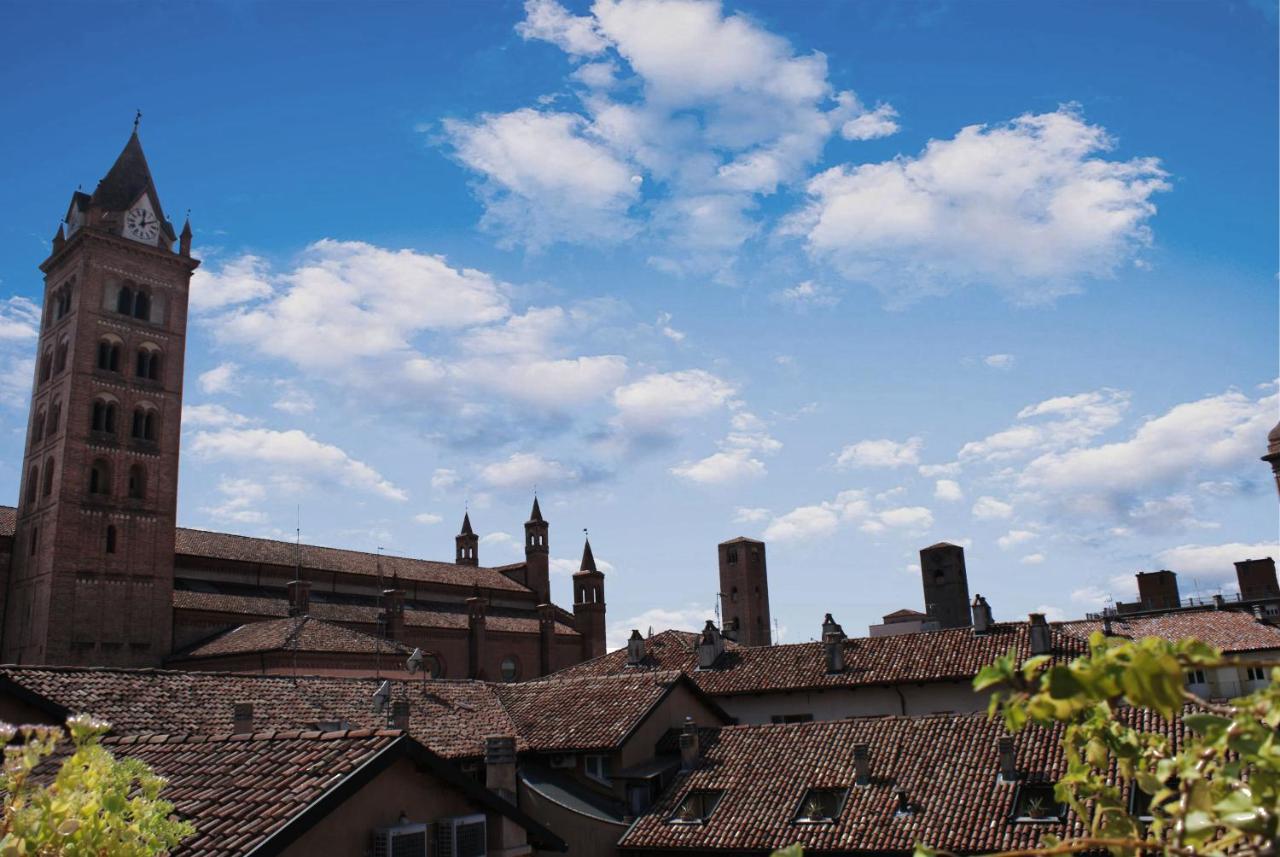 Casa Piero, Relax E Piscina Privata Tra Le Colline Delle Langhe Villa Alba  Exterior photo